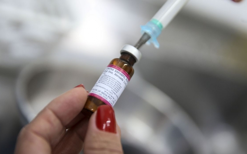 Ônibus da Saúde intensifica vacinação contra sarampo em Nova Friburgo